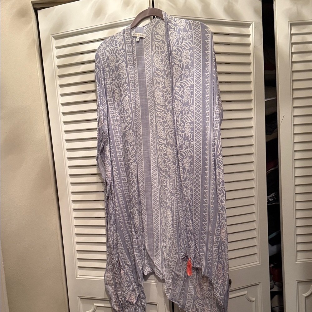 Woven Heart Blue and White Patterned Wrap